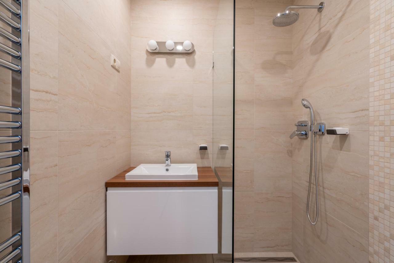 Doresz Wellness Panzio Bed and Breakfast Újhartyán Eksteriør billede