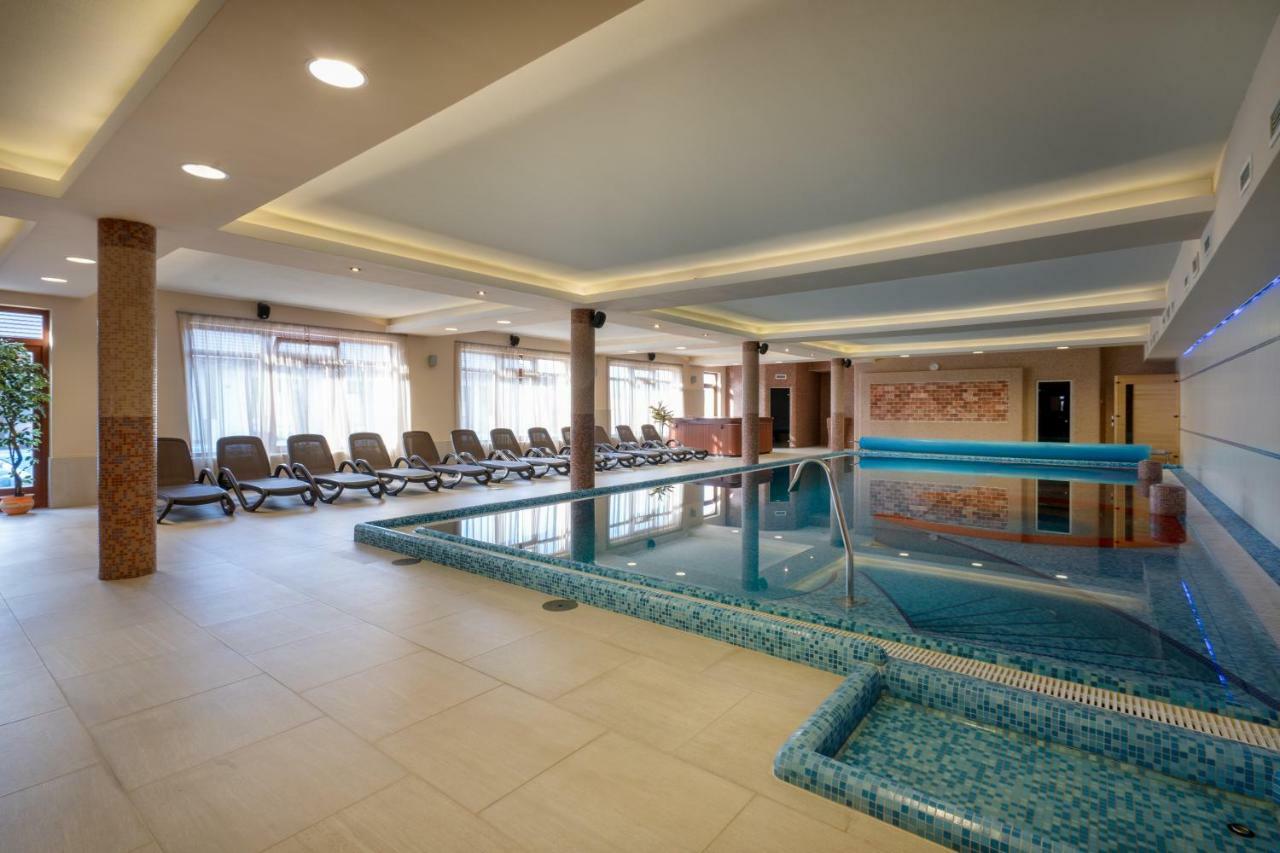 Doresz Wellness Panzio Bed and Breakfast Újhartyán Eksteriør billede